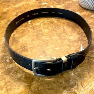 34 black Fossil belt